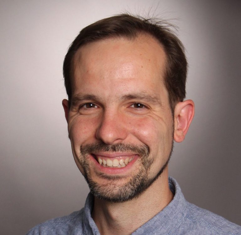 Anton Hatzenbühler – Diplom Heilpädagoge, Psychomotoriktherapeut (nach Aucouturier), systemischer Berater (DGSF)